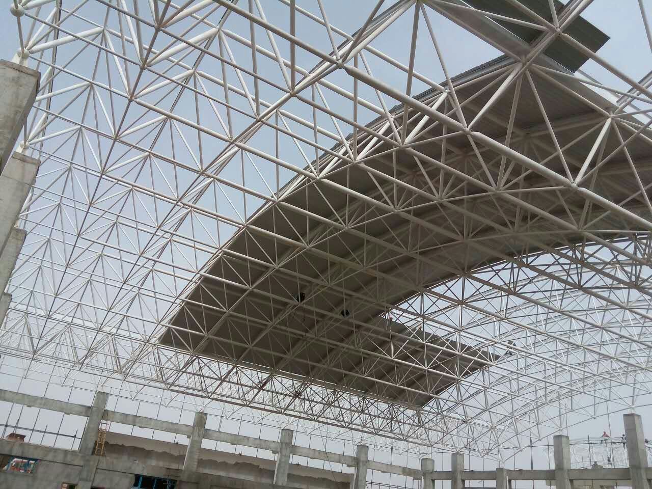 周口青岛一汽网架